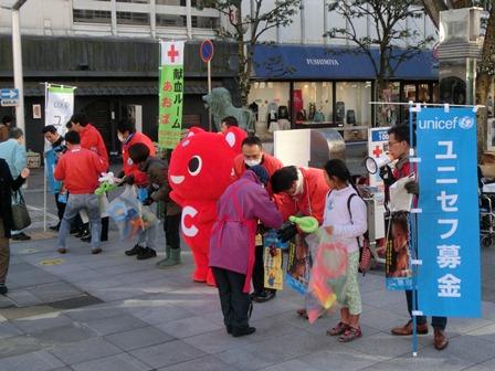 20161217_shizuoka-unicef_hand-in-hand2.JPG