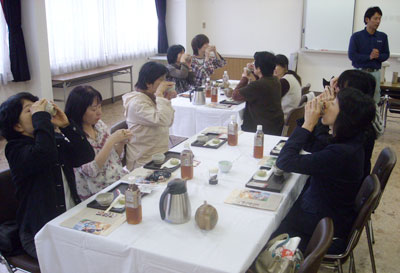 足柄茶の工場見学＆足柄うまみ茶・花里の雫体験