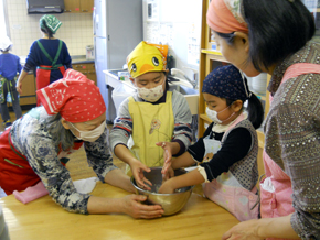 子どもたちで大賑わい！