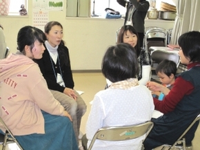 参加型の子育て支援学習会です