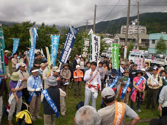 平和行進の引き継ぎ集会