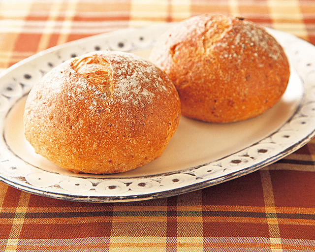 石窯焼きで外はパリッ、中はふんわり